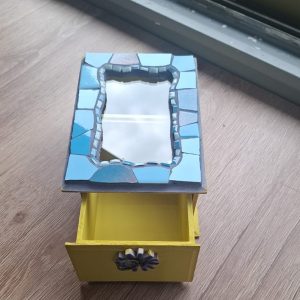 MOSAICO CAJON JOYERO AMARILLO 18*14