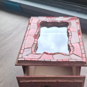 MOSAICO CAJON JOYERO ROJO 18*14