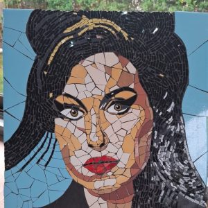 MOSAICO ROSTRO AMY WINEHOUSE 39*39